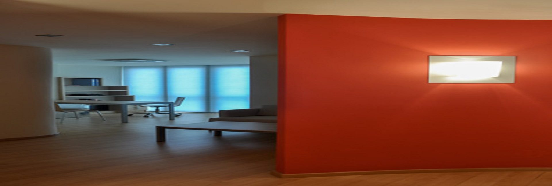 Sala de espera e interior de la clínica dental
